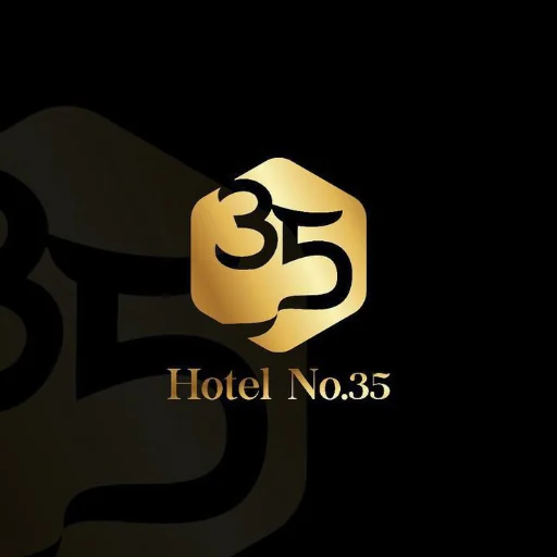 Hotel Thirty Five
